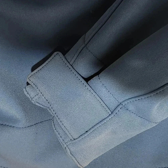 Carhartt Women’s Blue Softshell Work Jacket – Size M (8/10) - Picture 7 of 10